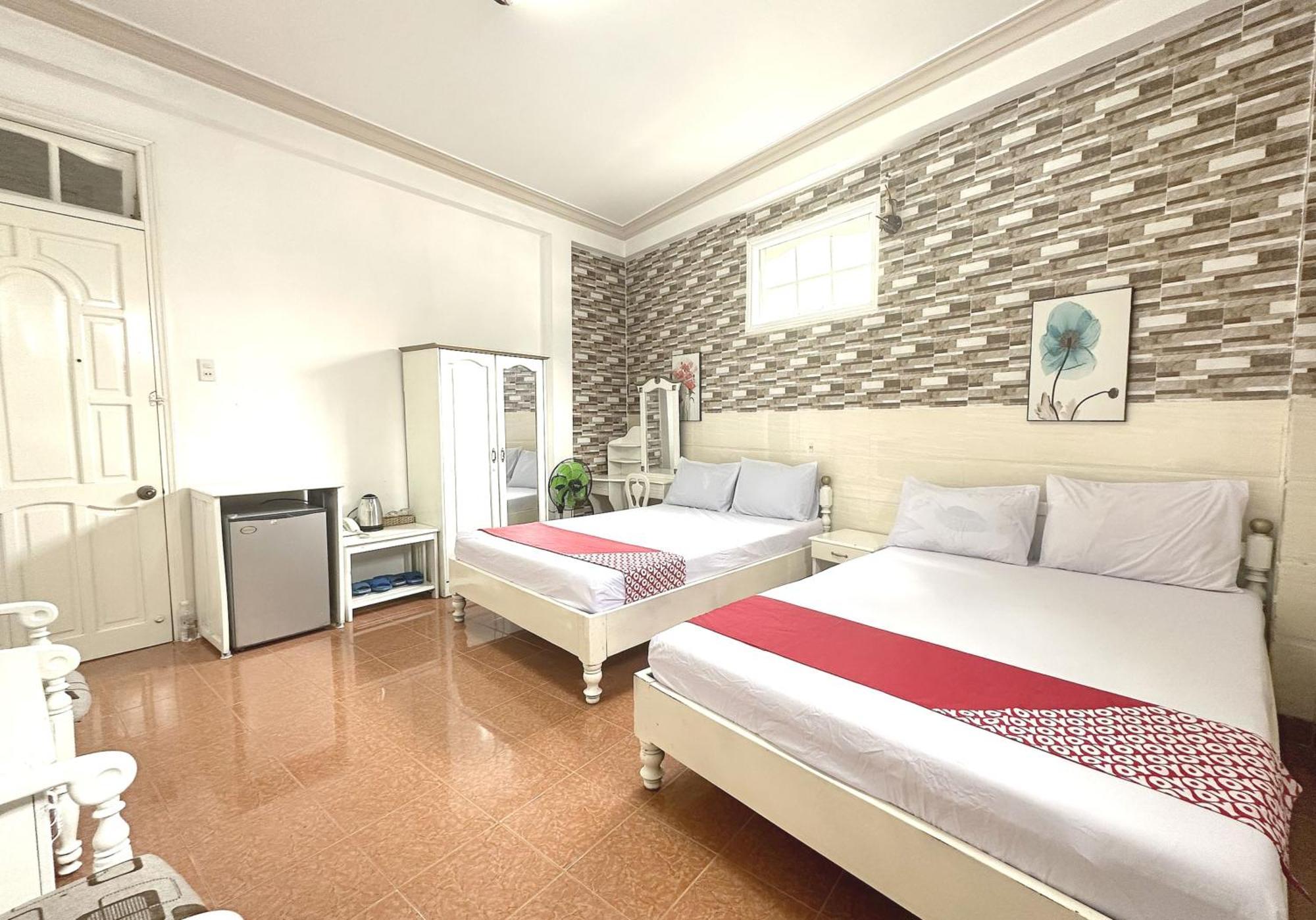 Khách Sạn LÊ VŨ Dalat Exterior foto