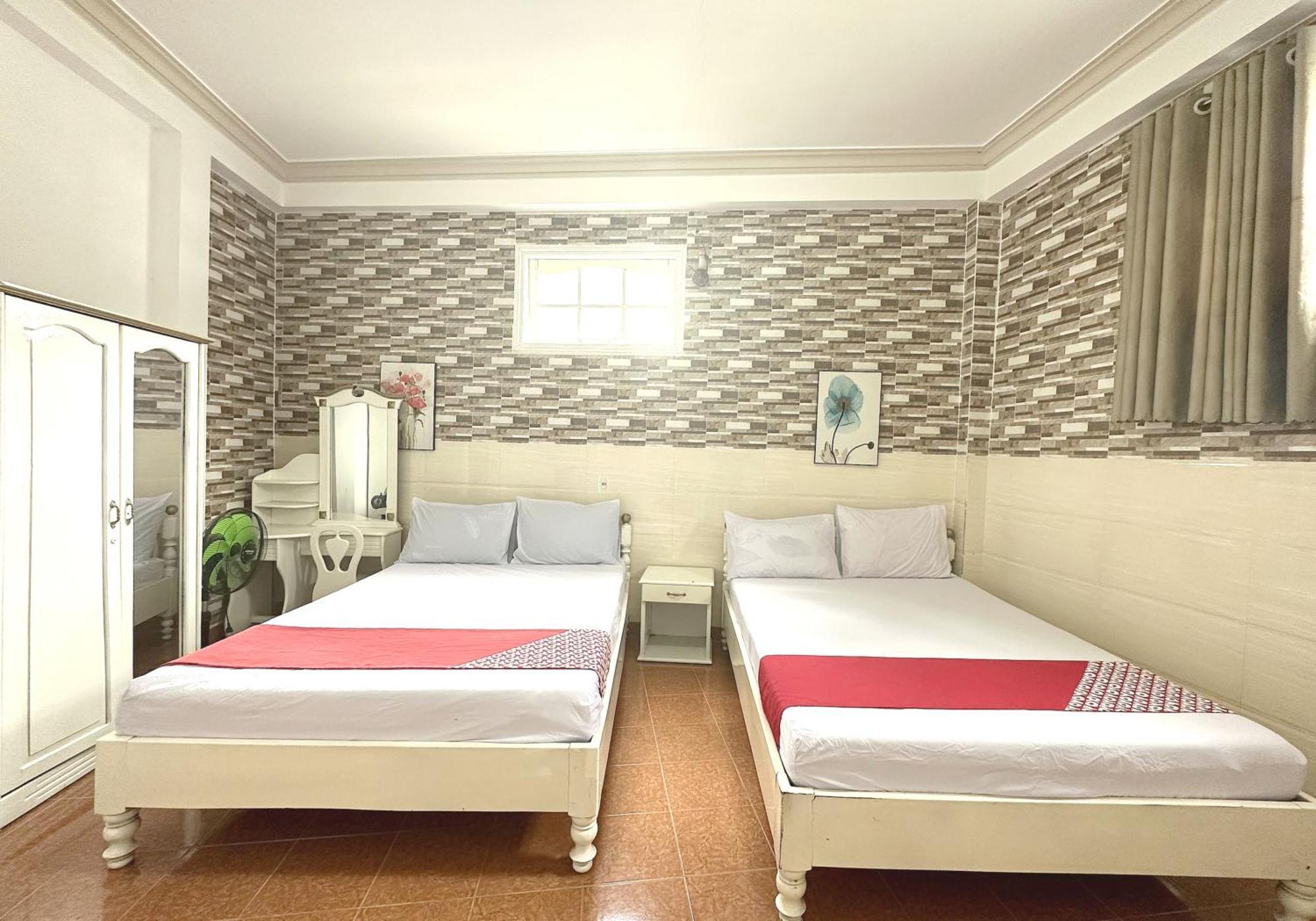 Khách Sạn LÊ VŨ Dalat Exterior foto