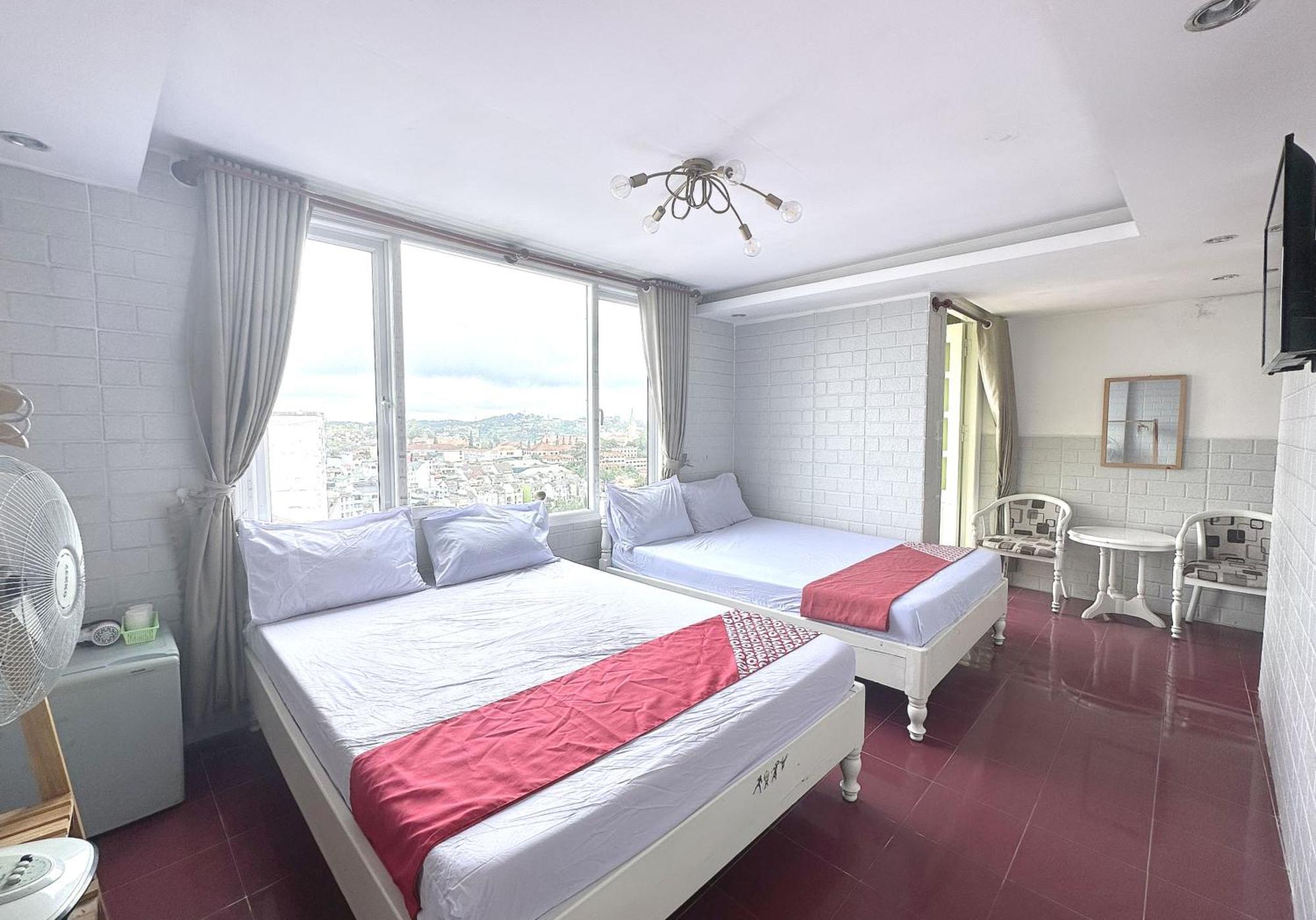 Khách Sạn LÊ VŨ Dalat Exterior foto