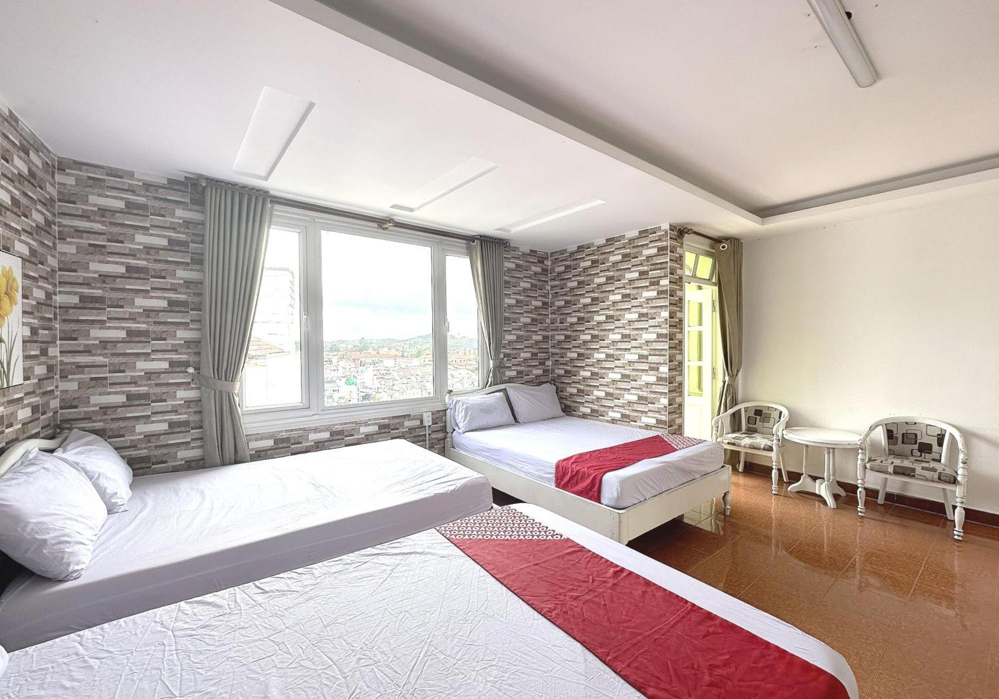 Khách Sạn LÊ VŨ Dalat Exterior foto